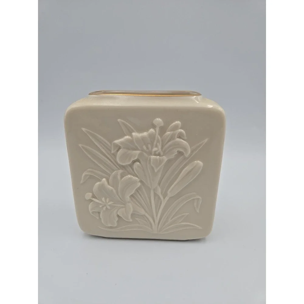 Lenox Floral Tiger Lily Square Vase‎  24K Gold Trim 4